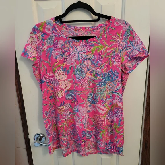 EUC Lilly Pulitzer Etta Tee - Picture 1 of 1